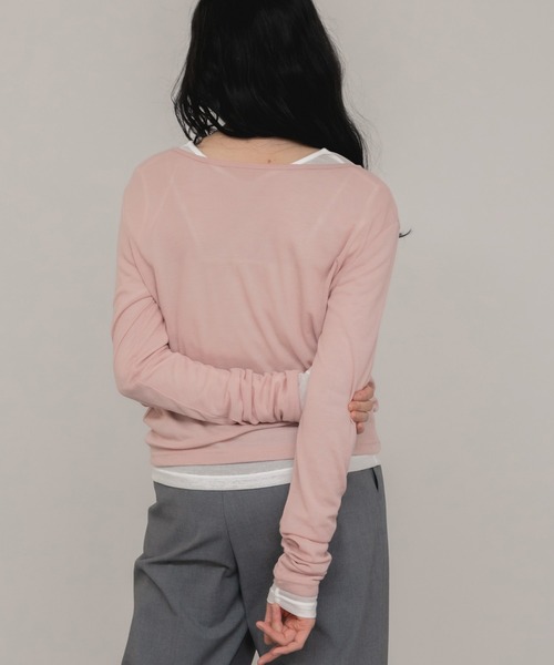 HEILIS(ヘイリス)の「【新色追加】シアーリブヘンリーネックカットソー/長袖 シアー Tシャツ カットソー トップス 春服 秋服 冬服 ネイビー ブルー ベージュ ライム ブラウン ブラック 杢グレー レッド ピンク オフホワイト 白 黒 赤 韓国 ノームコア シンプル カジュアル ガーリー レイヤード インナー(Tシャツ/カットソー・レディース・オフホワイト/ブラック/チャコールグレー/レッド/ピンク/ブラウン/ブルー/ベージュ/ネイビー・FREE)」の21枚目の写真