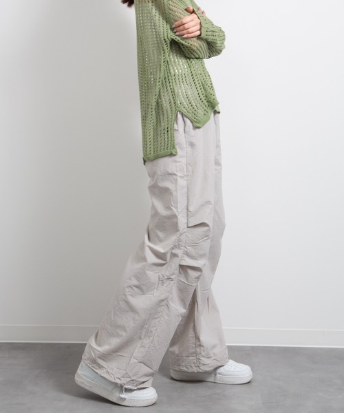 CERCA（チェルカ）の「HALEY PESCA/ワイドレッグ　ストリート　カーゴパンツ（カーゴパンツ・レディース・グレー・SMALL）」の11枚目の写真