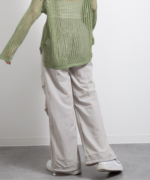 CERCA（チェルカ）の「HALEY PESCA/ワイドレッグ　ストリート　カーゴパンツ（カーゴパンツ・レディース・グレー・SMALL）」の12枚目の写真