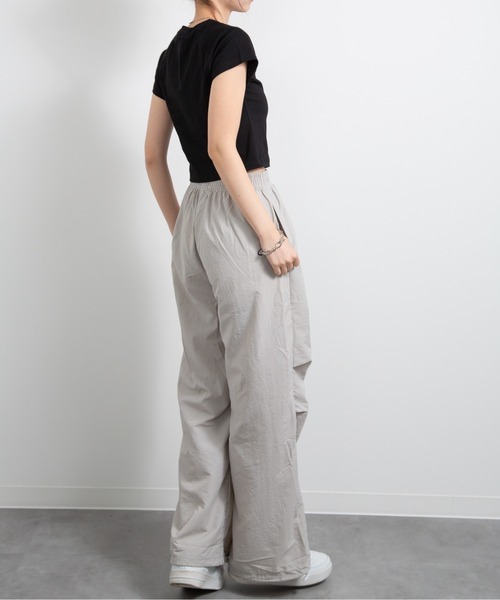 CERCA（チェルカ）の「HALEY PESCA/ワイドレッグ　ストリート　カーゴパンツ（カーゴパンツ・レディース・グレー・SMALL）」の16枚目の写真