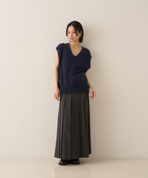 Rouge vif(ルージュヴィフ)の「フォックスウール ニットベスト(ニット/セーター・レディース・アイボリー/ネイビー・フリー)」の21枚目の写真