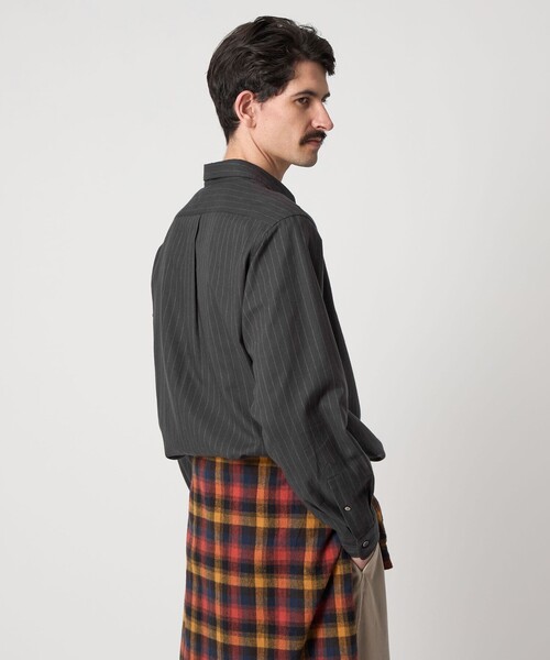 Steven Alan(スティーブンアラン)の「<Steven Alan> ネル ストライプ レギュラーカラー シャツ NARROW(シャツ/ブラウス・メンズ・ダークグレー/ナチュラル・S/M/L/XL)」の13枚目の写真