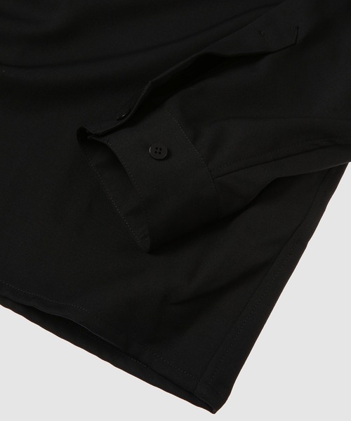 WhoWhat（フーワット）の「5X SHIRT <SHORT LENGTH>（シャツ/ブラウス・メンズ・ブラック/レッド系その他・FREE）」の6枚目の写真