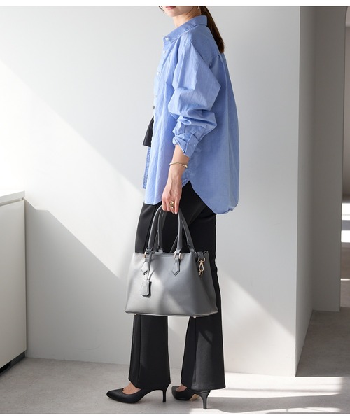 GUSCIO（グッシオ）の「【グッシオ　ゴールドラベル】２WAYショルダーバッグ（ショルダーバッグ・レディース・グレー/アイボリー/ブラック/ベージュ系その他・FREE）」の9枚目の写真