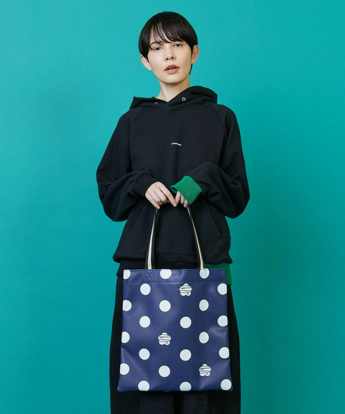 FRAPBOIS（フラボア）の「パークドットート（トートバッグ・レディース・ベージュ/ネイビー・FREE）」の2枚目の写真