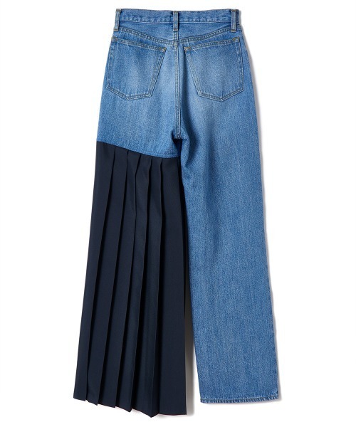 soduk（スドーク）の「pleats hem denim trousers（デニムパンツ・レディース・ブルー・SMALL/MEDIUM）」の5枚目の写真