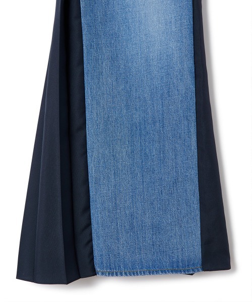soduk（スドーク）の「pleats hem denim trousers（デニムパンツ・レディース・ブルー・SMALL/MEDIUM）」の7枚目の写真