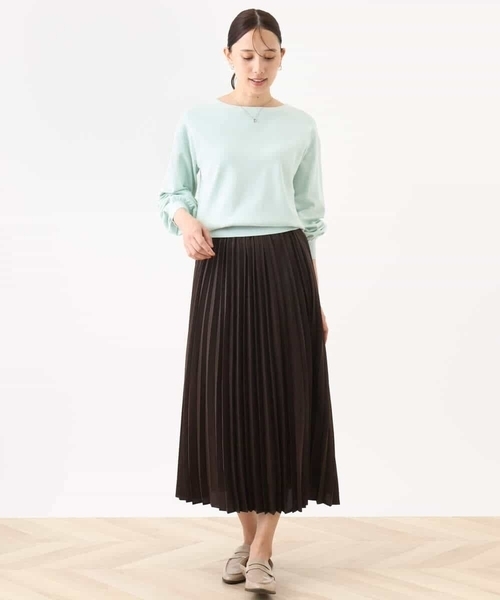 OFUON le MK（オフオンルエムケー）の「ピーチサテンプリーツスカート/洗える（スカート・レディース・ブラウン/ベージュ・36/38/40）」の3枚目の写真