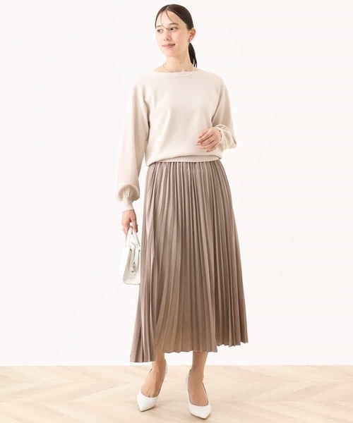 OFUON le MK（オフオンルエムケー）の「ピーチサテンプリーツスカート/洗える（スカート・レディース・ブラウン/ベージュ・36/38/40）」の6枚目の写真
