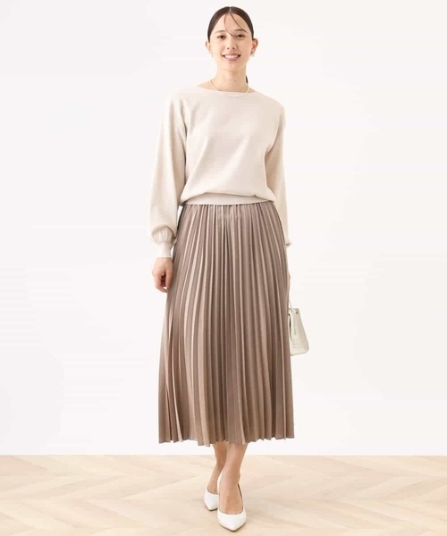 OFUON le MK（オフオンルエムケー）の「ピーチサテンプリーツスカート/洗える（スカート・レディース・ブラウン/ベージュ・36/38/40）」の8枚目の写真