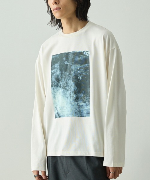 EMMA CLOTHES（エマクローズ）の「〈速乾〉ピグメント加工アートグラフィックプレーティングオーバーサイズロングスリーブTee（Tシャツ/カットソー・メンズ・ホワイト系/ブラック系/スミクロ/オフホワイト・L/M）」の6枚目の写真