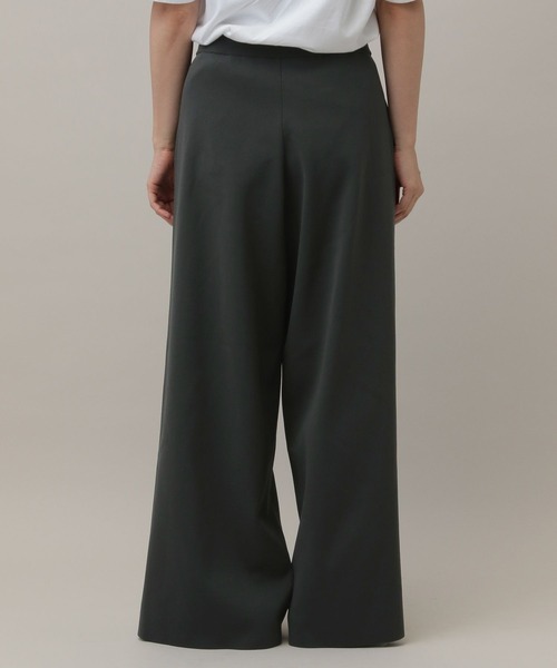 A part by(アパートバイ)の「ニットジャケットセットアップ(パンツドレス・レディース・ベージュ/チャコールグレー/ブラック・FREE)」の11枚目の写真