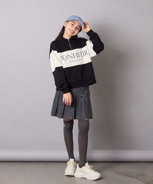 a.v.v（アーヴェヴェ）の「[KIDS]ハート刺繍ニーハイソックス（ソックス/靴下・キッズ・ブラック/グレー・23/20）」の5枚目の写真