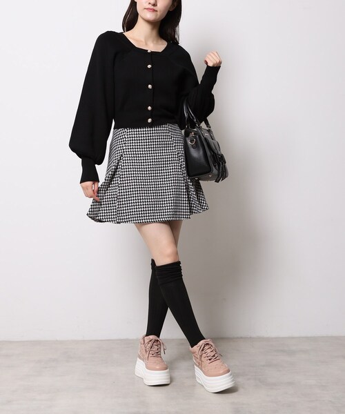 ESPERANZA（エスペランサ）の「きゅんフィット厚底フラットキルティングスタッズスニーカー（スニーカー・レディース・ホワイト/ピンク系/ブラック・S/M/L/LL）」の12枚目の写真