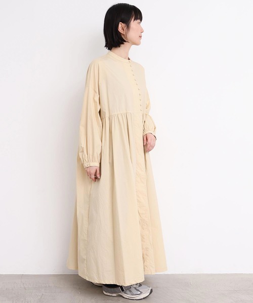 l'atelier du savon（アトリエドサボン）の「_タイプライターころころボタンワンピース（ワンピース・レディース・ホワイト/グリーン/ブラック/イエロー・FREE）」の11枚目の写真