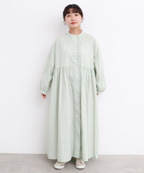 l'atelier du savon（アトリエドサボン）の「_タイプライターころころボタンワンピース（ワンピース・レディース・ホワイト/グリーン/ブラック/イエロー・FREE）」の6枚目の写真