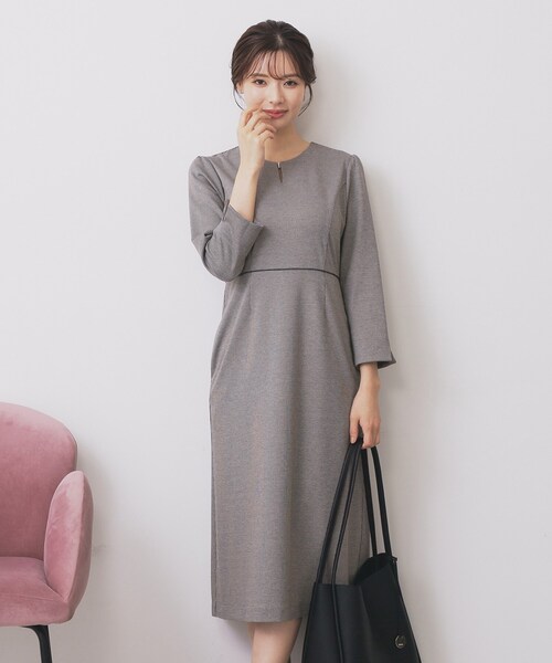 index（インデックス）の「ストレッチキーネックワンピース【洗濯機OK/イージーアイロン】（ワンピース・レディース・ブラック系1/ブラック/ネイビー・40/36/42/38）」の20枚目の写真