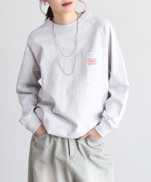 BIG MIKE(ビッグマイク)の「BIG MIKE 10OZ 3 Pocket L/S Tee 10オンス コットン ポケットロングスリーブTシャツ(Tシャツ/カットソー・メンズ・ナチュラル/チャコール/アッシュグレー・L/XL/M)」の2枚目の写真