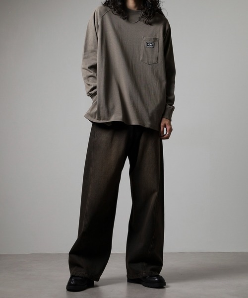 BIG MIKE(ビッグマイク)の「BIG MIKE 10OZ 3 Pocket L/S Tee 10オンス コットン ポケットロングスリーブTシャツ(Tシャツ/カットソー・メンズ・ナチュラル/チャコール/アッシュグレー・L/XL/M)」の17枚目の写真