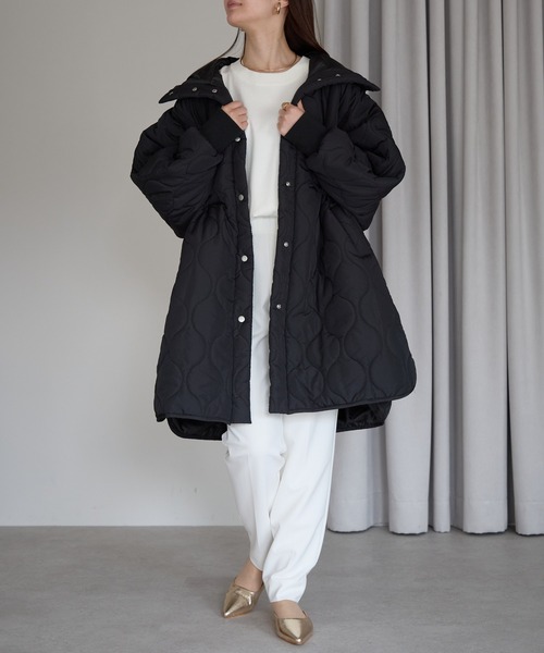 PREFERIR(プレフェリール)の「キルティング フードモンスターコート(ダウンジャケット/コート・レディース・ブラック/オフホワイト・MEDIUM)」の4枚目の写真