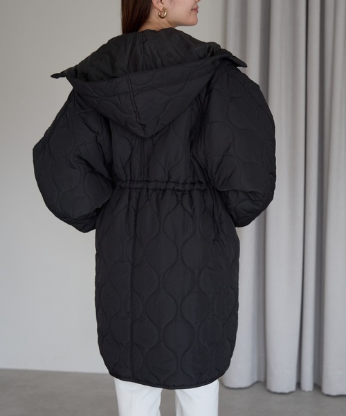 PREFERIR(プレフェリール)の「キルティング フードモンスターコート(ダウンジャケット/コート・レディース・ブラック/オフホワイト・MEDIUM)」の13枚目の写真