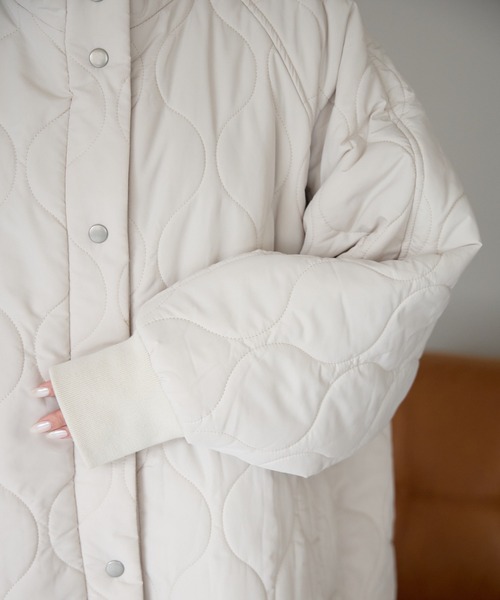 PREFERIR(プレフェリール)の「キルティング フードモンスターコート(ダウンジャケット/コート・レディース・ブラック/オフホワイト・MEDIUM)」の22枚目の写真