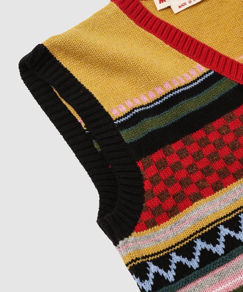 MARNI（マルニ）の「MOUNTAIN JACQUARD BLEND / ニットベスト（ベスト・メンズ・マルチ・48(L)）」の4枚目の写真