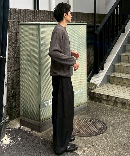 Chikashitsu +（チカシツプラス）の「【Chikashitsu +】light touch henley neck knit / 【チカシツプラス】ライトタッチへンリーネックニット（ニット/セーター・メンズ・ホワイト/チャコール・ONE SIZE）」の16枚目の写真