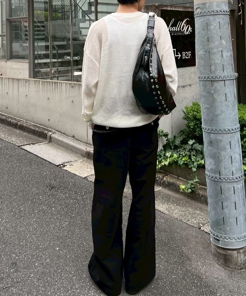 Chikashitsu +（チカシツプラス）の「【Chikashitsu +】light touch henley neck knit / 【チカシツプラス】ライトタッチへンリーネックニット（ニット/セーター・メンズ・ホワイト/チャコール・ONE SIZE）」の4枚目の写真