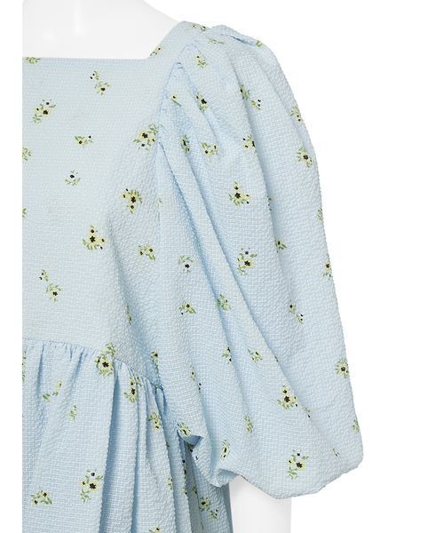 Mila Owen(ミラオーウェン)の「バックリボンバルーンスリーブチュニック(シャツ/ブラウス・レディース・ブラック/ライトブルー/ホワイト・1/0)」の9枚目の写真