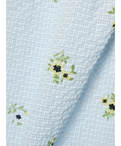 Mila Owen(ミラオーウェン)の「バックリボンバルーンスリーブチュニック(シャツ/ブラウス・レディース・ブラック/ライトブルー/ホワイト・1/0)」の16枚目の写真