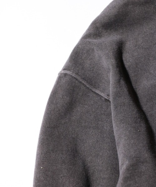 JERZEES（ジャージーズ）の「JERZEES / ジャージーズ PIGMENT DYE CREW NECK SWEAT ピグメントダイ（スウェット・メンズ・グリーン/ライトグリーン/レッド/モカ/ブラック/グレー・MEDIUM/LARGE/X-LARGE）」の13枚目の写真