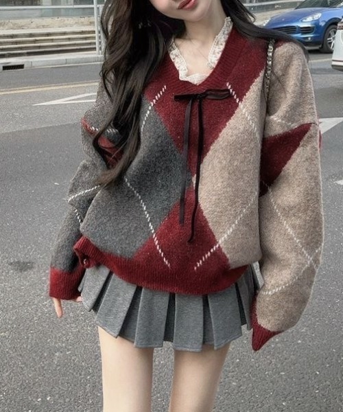 ViViDAY（ビビデー）の「レースVネック　フロントリボン　ニットプルオーバー（ニット/セーター・レディース・ワインレッド/ブラウン系その他・M）」の4枚目の写真