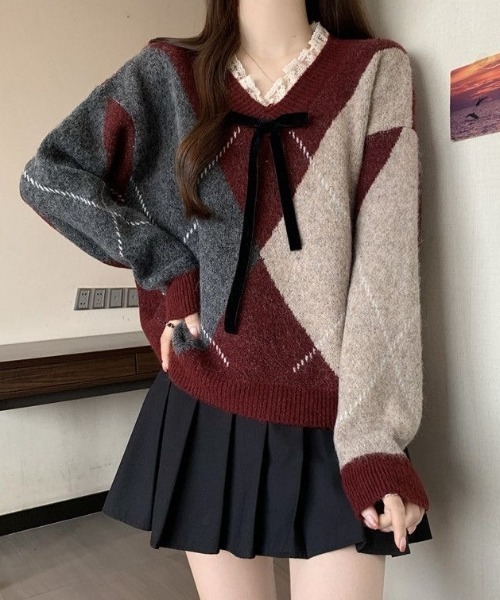 ViViDAY（ビビデー）の「レースVネック　フロントリボン　ニットプルオーバー（ニット/セーター・レディース・ワインレッド/ブラウン系その他・M）」の9枚目の写真