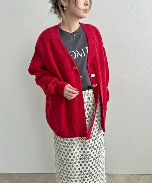 LHELBIE（レルビエ）の「アソート釦ニットカーディガン（カーディガン/ボレロ・レディース・レッド/ブラック/アイボリー・M）」の12枚目の写真
