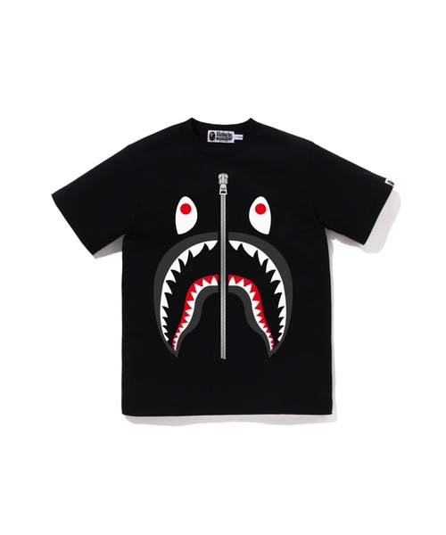 A BATHING APE(アベイシングエイプ)の「SHARK TEE(Tシャツ/カットソー・キッズ・ホワイト/ブラック・150/160)」の2枚目の写真