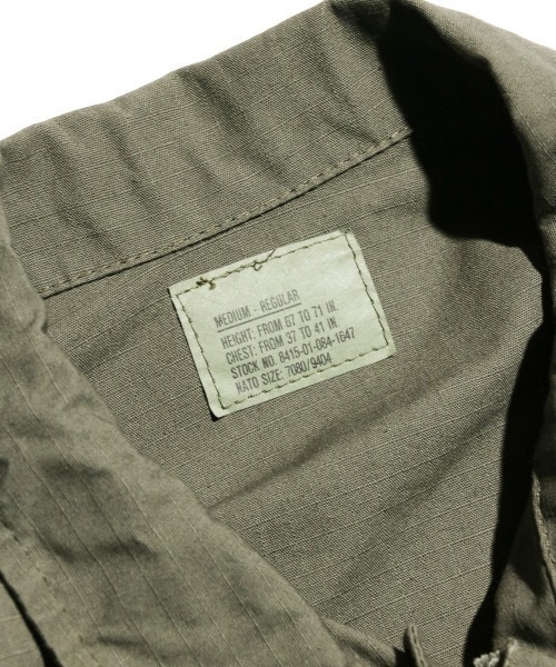 MILITARY（ミリタリー）の「U.S MILITARY / ユーエスミリタリー BDU FATIGUE JACKET COTTON RIP-STOP COMMERCIAL MODEL BDUジャケット リップストップ（ミリタリージャケット・メンズ・オリーブ・MEDIUM/LL）」の9枚目の写真