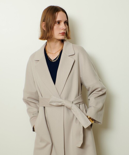 allureville（アルアバイル）の「WEB限定 カシミヤビーバーコート（ステンカラーコート・レディース・ピンクベージュ・1/2）」の2枚目の写真