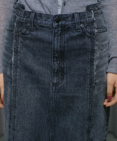 THINGS THAT MATTER（シングス ザット マター）の「REMAKE DENIM SKIRT / リメイク デニム スカート（デニムスカート・レディース・ブルー/ブラック・2/1）」の17枚目の写真