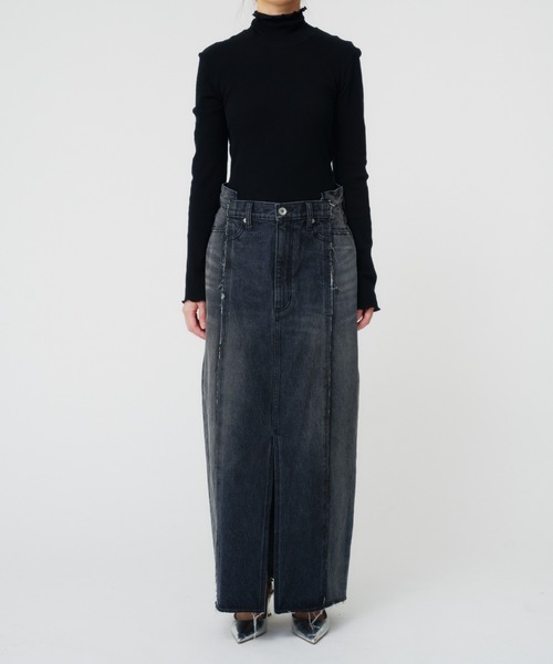 THINGS THAT MATTER（シングス ザット マター）の「REMAKE DENIM SKIRT / リメイク デニム スカート（デニムスカート・レディース・ブルー/ブラック・2/1）」の3枚目の写真