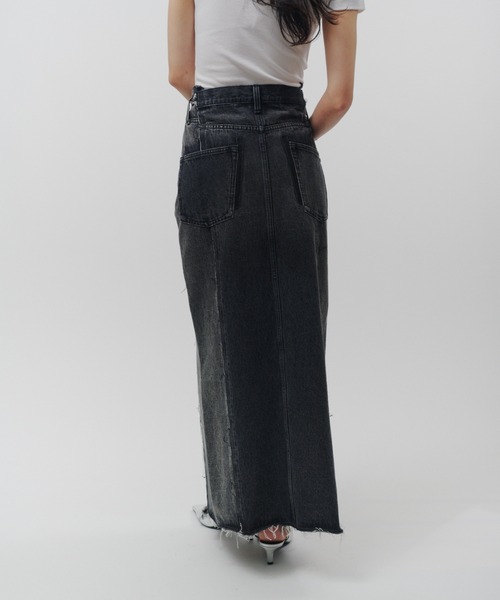 THINGS THAT MATTER(シングス ザット マター)の「REMAKE DENIM SKIRT / リメイク デニム スカート(デニムスカート・レディース・ブルー/ブラック・2/1)」の8枚目の写真