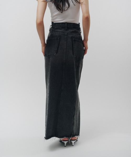THINGS THAT MATTER(シングス ザット マター)の「REMAKE DENIM SKIRT / リメイク デニム スカート(デニムスカート・レディース・ブルー/ブラック・2/1)」の9枚目の写真