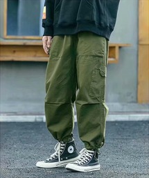 SBG（エスビー）の「SBG ミリタリーワイドカーゴパンツ（カーゴパンツ）」
