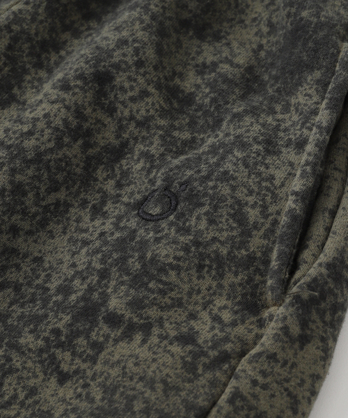 NOMA t.d.(ノーマティーディー)の「NOMARHYTHM TEXTILE (ノーマリズム テキスタイル) Hand Dye Twist パンツ(スウェットパンツ・メンズ・グリーン・2/3)」の4枚目の写真