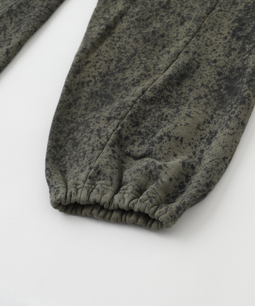 NOMA t.d.(ノーマティーディー)の「NOMARHYTHM TEXTILE (ノーマリズム テキスタイル) Hand Dye Twist パンツ(スウェットパンツ・メンズ・グリーン・2/3)」の5枚目の写真