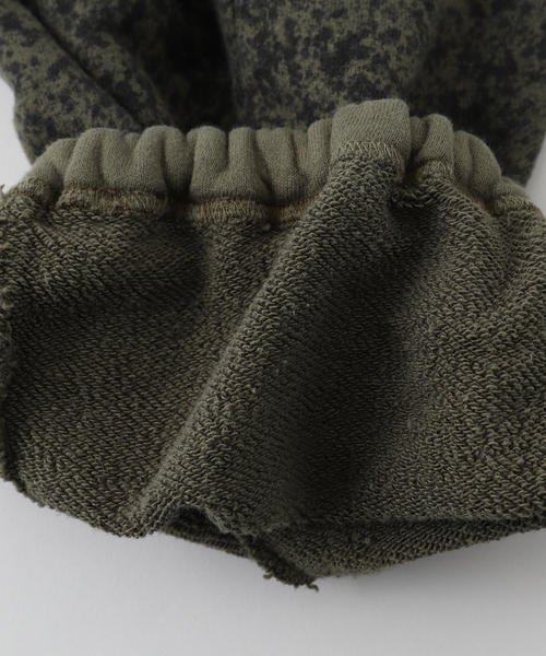 NOMA t.d.(ノーマティーディー)の「NOMARHYTHM TEXTILE (ノーマリズム テキスタイル) Hand Dye Twist パンツ(スウェットパンツ・メンズ・グリーン・2/3)」の6枚目の写真