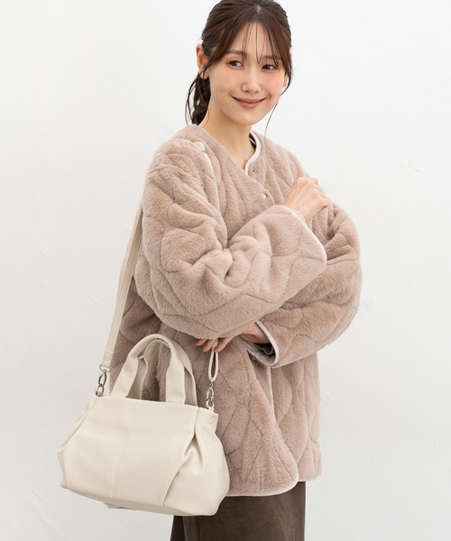 Honeys（ハニーズ）の「やわらかハンドバッグ（ハンドバッグ・レディース・アイボリー/グレイッシュベージュ/ダークブラウン/ブラック・FREE）」の9枚目の写真