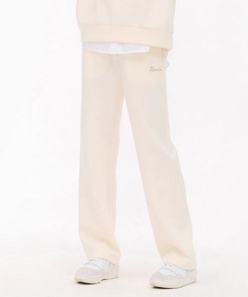 CHASECULT(チェイスカルト)の「レディース ストレート ウォームアップパンツ - アイボリー(スウェットパンツ・レディース・アイボリー・70/67)」の5枚目の写真