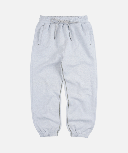 FRIZMWORKS(フリズムワークス)の「COVER STITCH SWEAT PANTS _ WHITE MELANGE(スウェットパンツ・メンズ・その他・MEDIUM/LARGE/X-LARGE/SMALL)」の1枚目の写真
