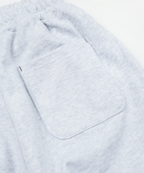 FRIZMWORKS(フリズムワークス)の「COVER STITCH SWEAT PANTS _ WHITE MELANGE(スウェットパンツ・メンズ・その他・MEDIUM/LARGE/X-LARGE/SMALL)」の6枚目の写真